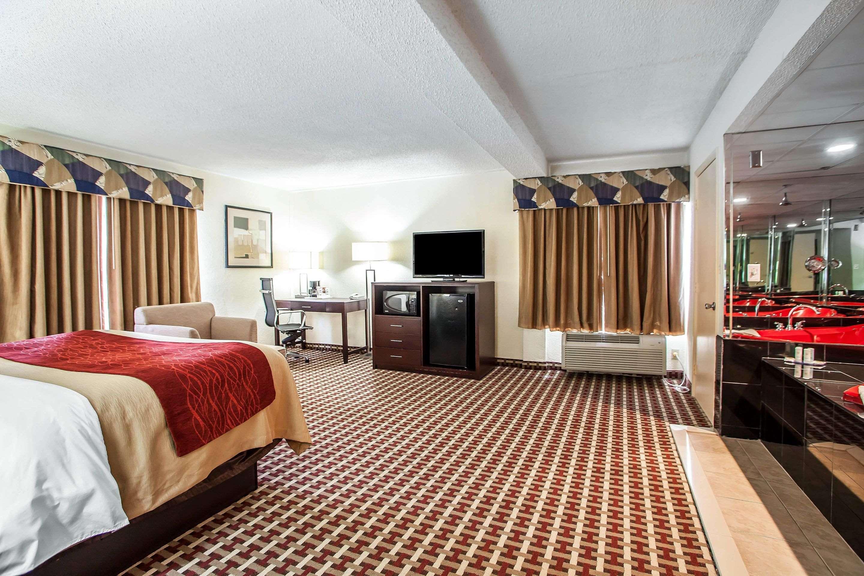 Comfort Inn Feasterville - Тревос Экстерьер фото
