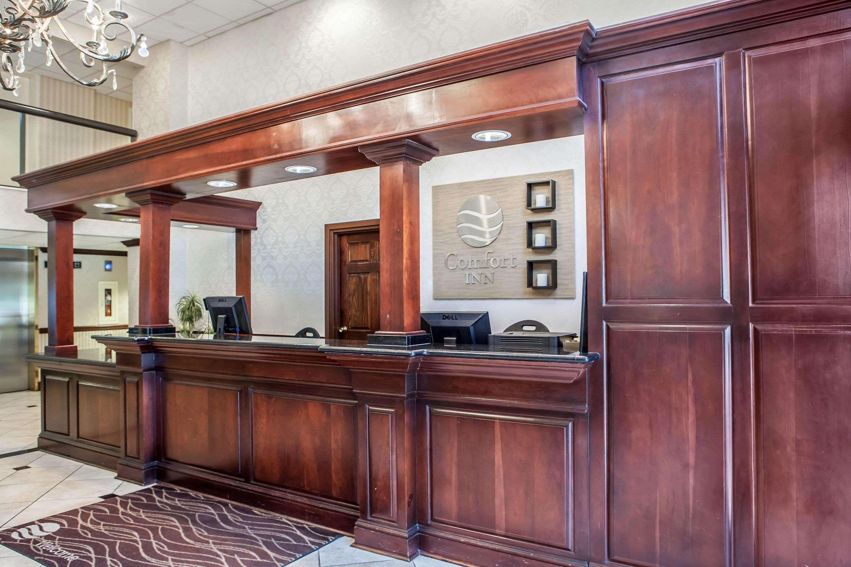 Comfort Inn Feasterville - Тревос Экстерьер фото