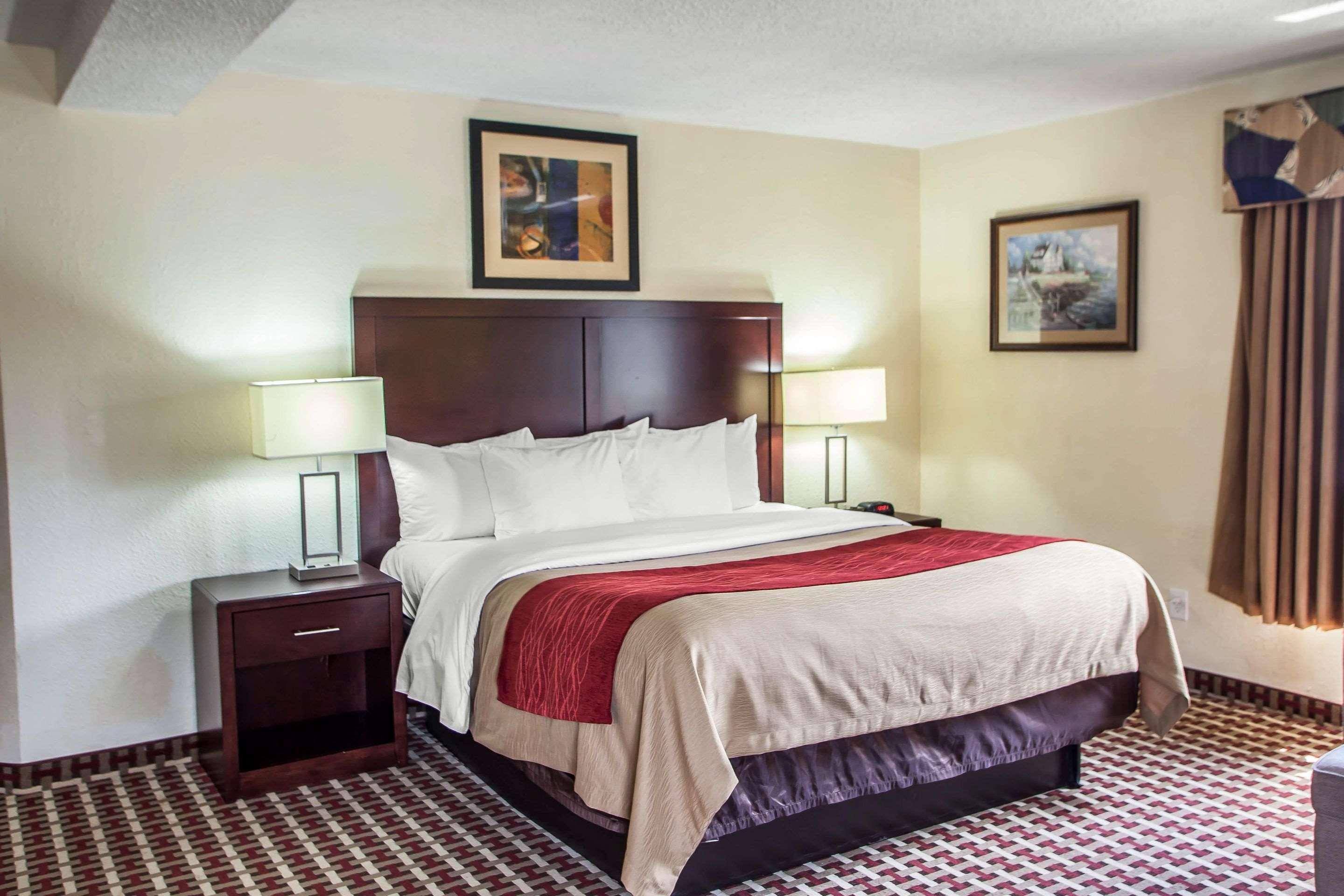 Comfort Inn Feasterville - Тревос Экстерьер фото