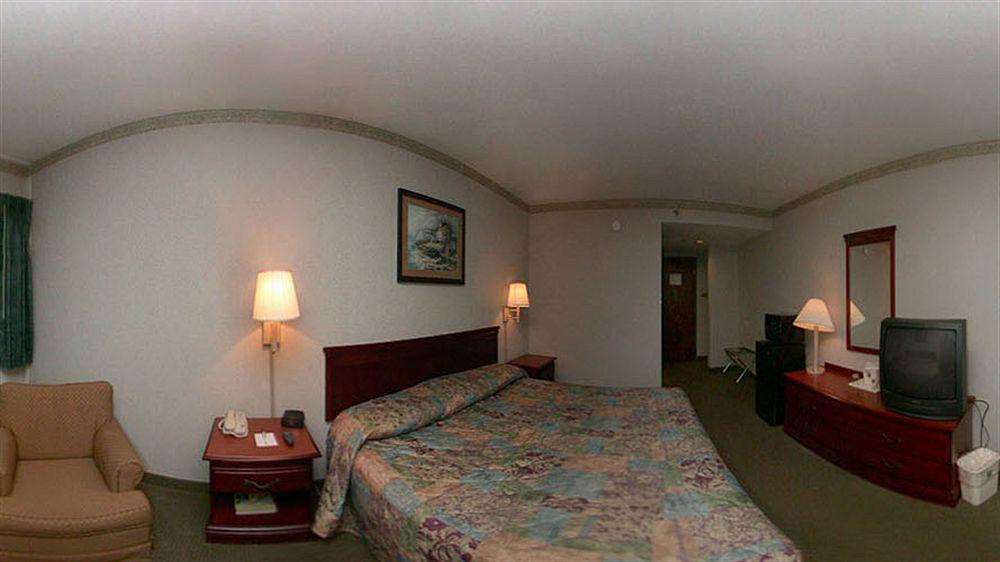 Comfort Inn Feasterville - Тревос Экстерьер фото
